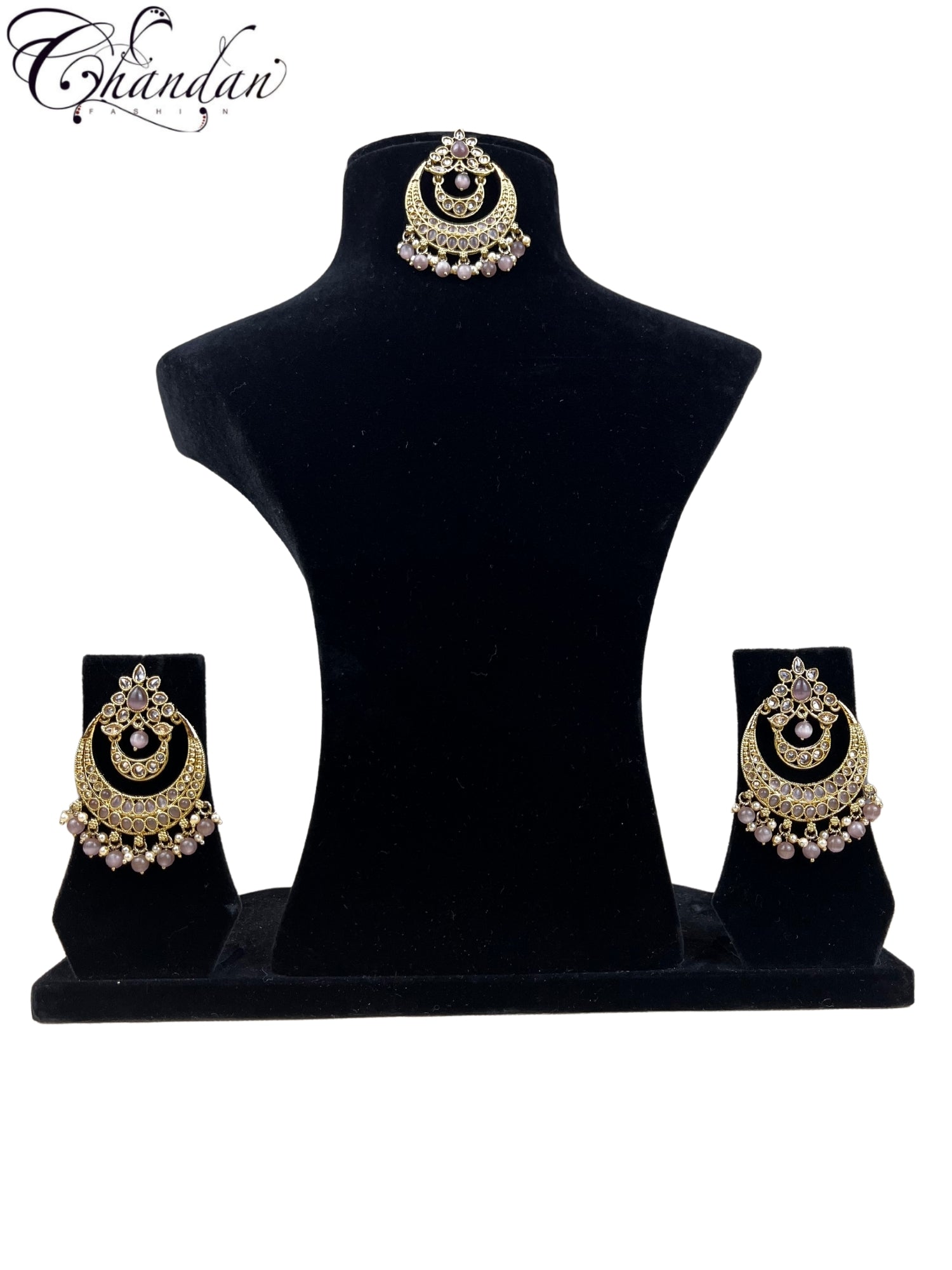 Earrings with Mangtika